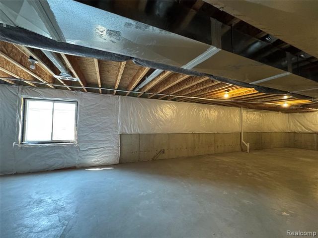 7722 Ryder, Utica, MI 48317