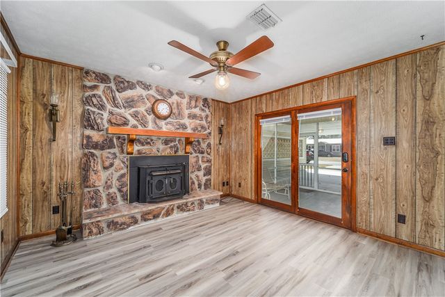 1100 Winona Ave, Waycross, GA 31503