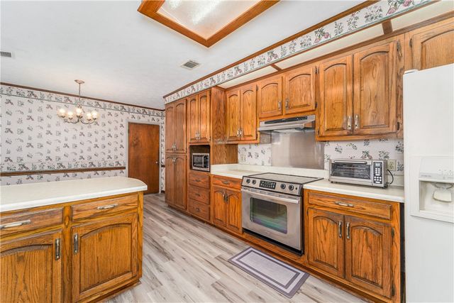 1100 Winona Ave, Waycross, GA 31503