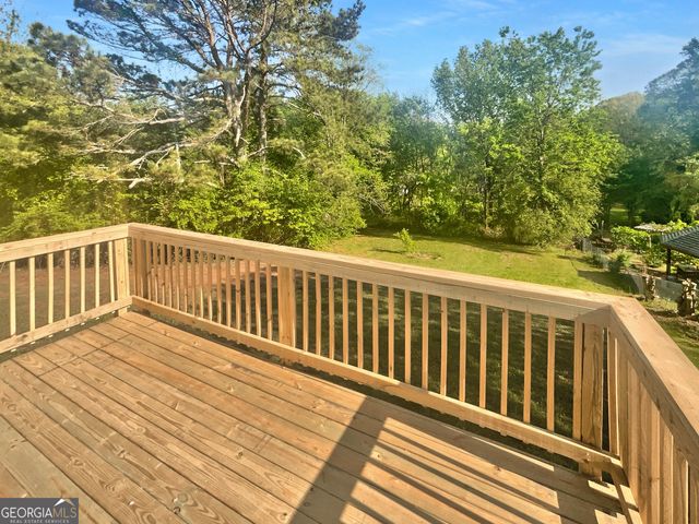 294 Farm Ridge Drive NE, Woodstock, GA 30188