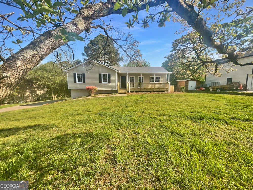 294 Farm Ridge Drive NE, Woodstock, GA 30188