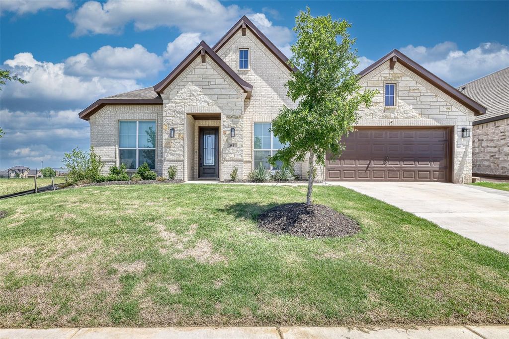 3841 Eagles Bluff Road, Midlothian, TX 76065