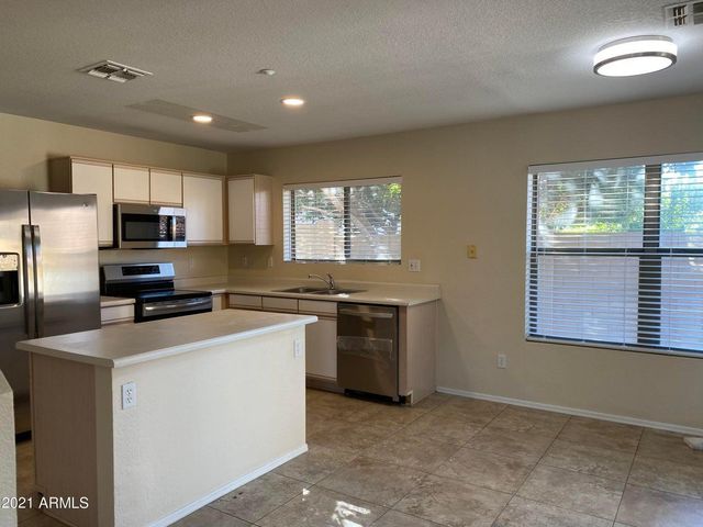 7500 E Deer Valley Road 86, Scottsdale, AZ 85255