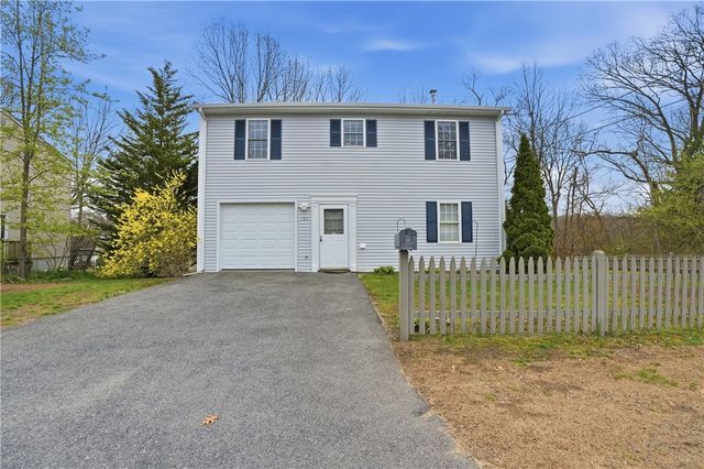 140 Beacon Park Drive, East Providence, RI 02915
