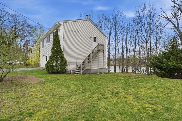 140 Beacon Park Drive, East Providence, RI 02915