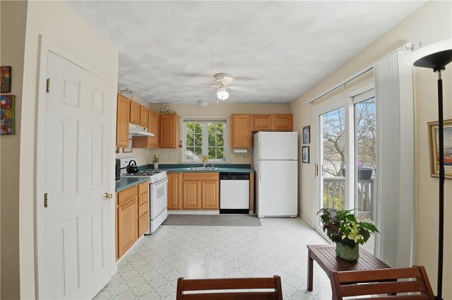 140 Beacon Park Drive, East Providence, RI 02915