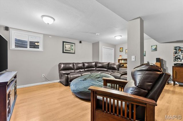 2014 Killarney Drive, Belleville, IL 62221