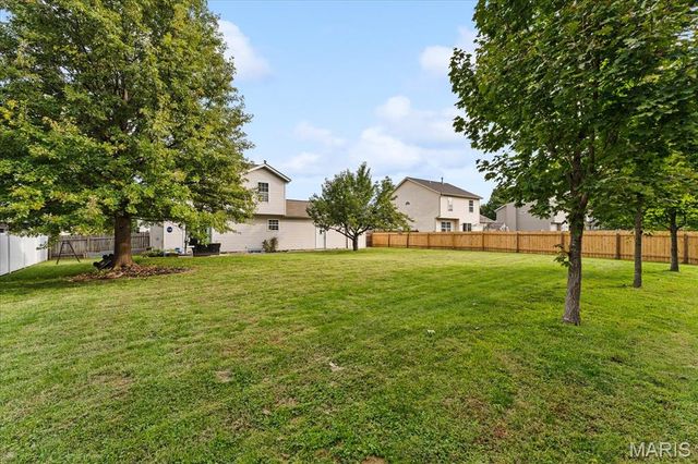 2014 Killarney Drive, Belleville, IL 62221