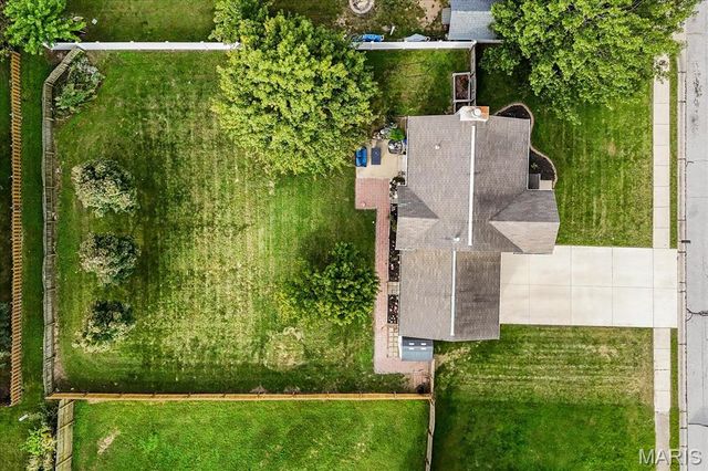 2014 Killarney Drive, Belleville, IL 62221
