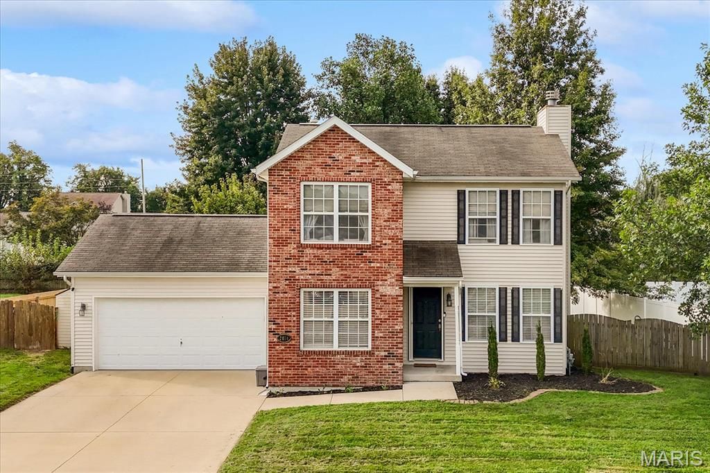 2014 Killarney Drive, Belleville, IL 62221