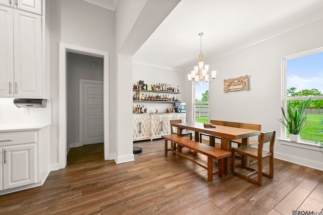 10239 Oak Colony Blvd, Baton Rouge, LA 70817