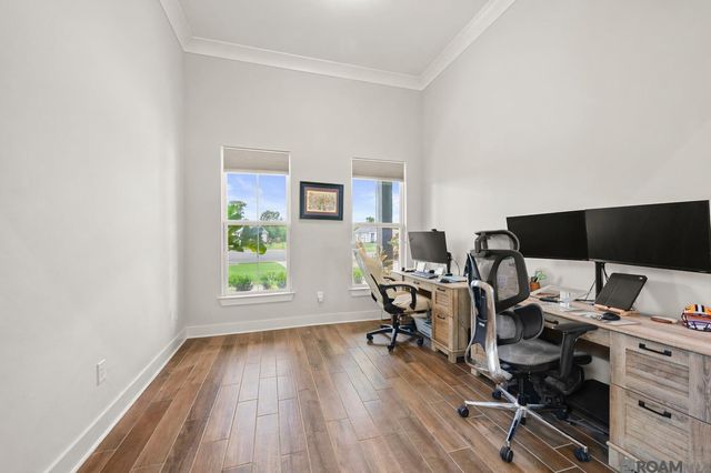 10239 Oak Colony Blvd, Baton Rouge, LA 70817