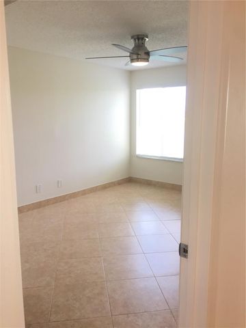 12950 Vista Isles Drive 427, Sunrise, FL 33325