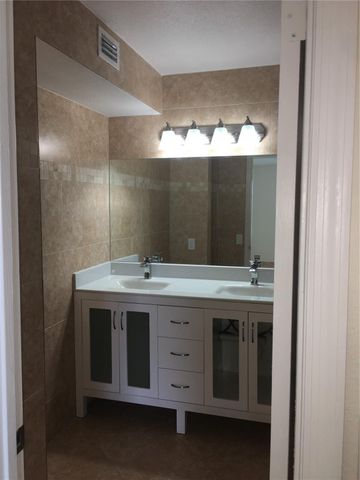 12950 Vista Isles Drive 427, Sunrise, FL 33325