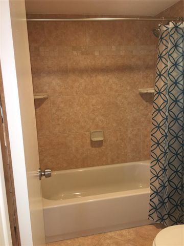 12950 Vista Isles Drive 427, Sunrise, FL 33325