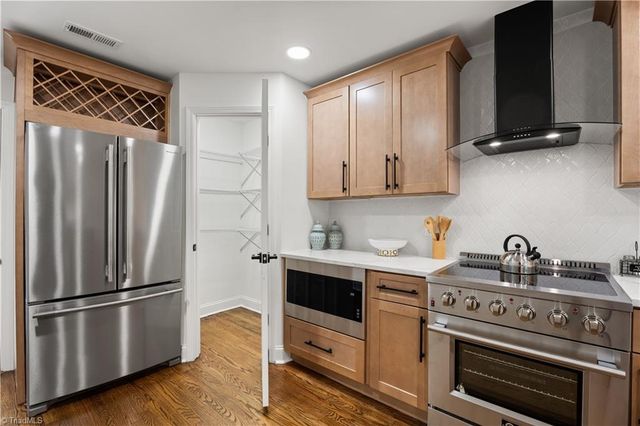 2626 Rogers Lane, Winston-salem, NC 27106