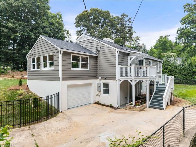 2626 Rogers Lane, Winston-salem, NC 27106