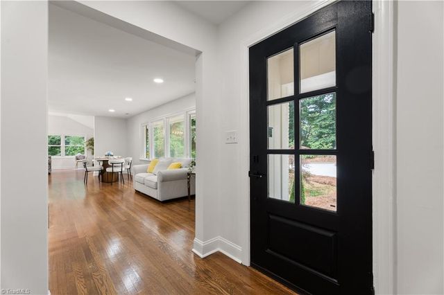 2626 Rogers Lane, Winston-salem, NC 27106