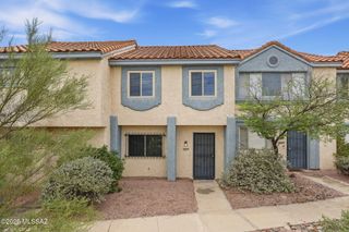 2604 W Ironcrest Drive W, Tucson, AZ 85745