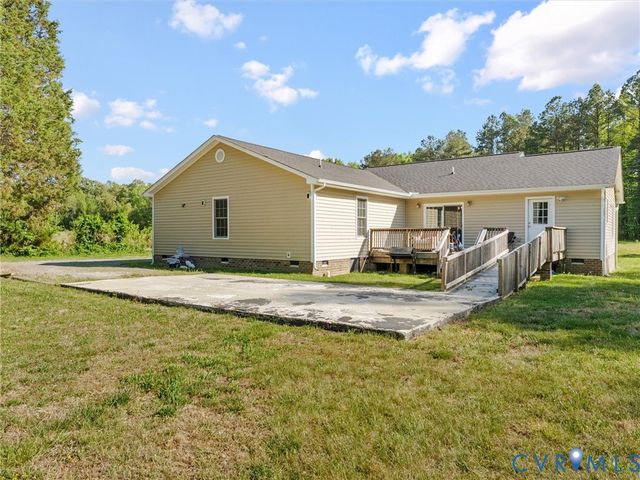 1920 Meadow Rd, Sandston, VA 23150