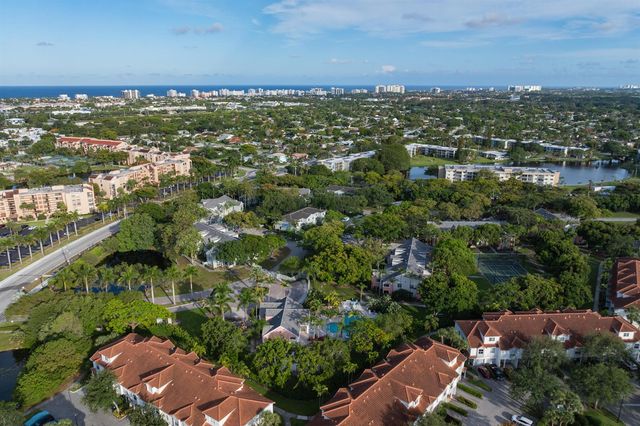 1000 Crystal Way L, Delray Beach, FL 33444