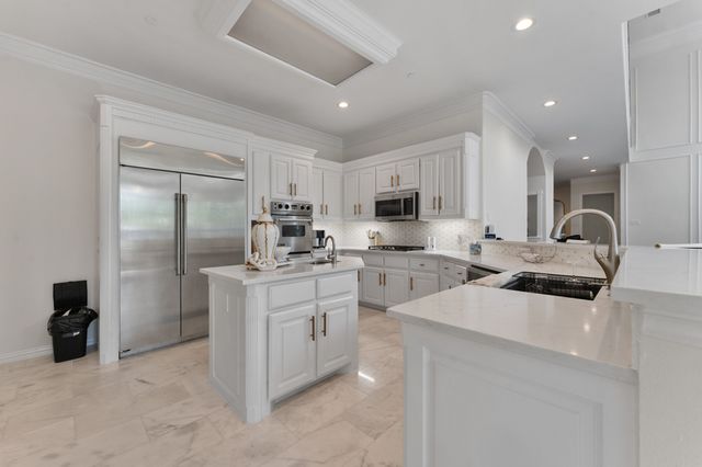 307 Meadow Drive, Sunnyvale, TX 75182