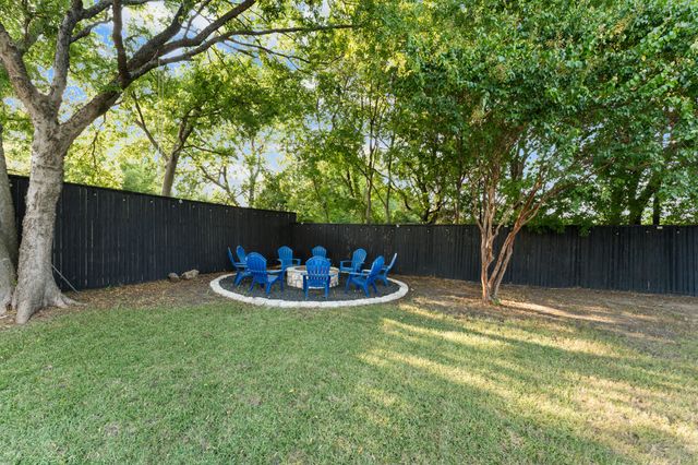 307 Meadow Drive, Sunnyvale, TX 75182