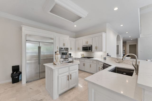 307 Meadow Drive, Sunnyvale, TX 75182