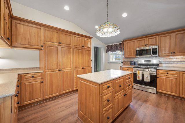 246 Acton Road, Chelmsford, MA 01824