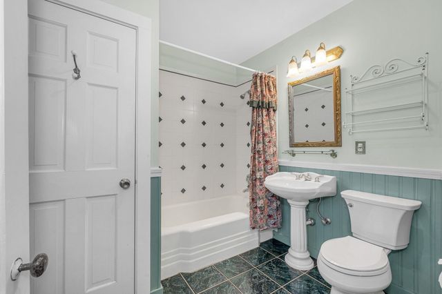 246 Acton Road, Chelmsford, MA 01824