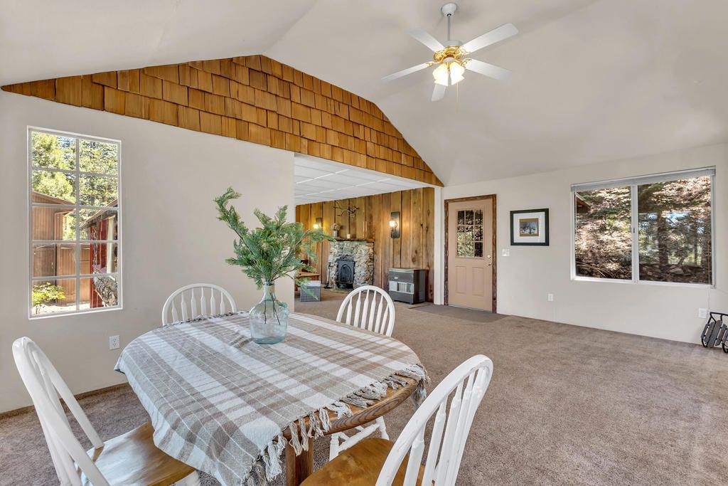 Image 7 of property listing at 52751 Fernland Drive, Idyllwild, CA 92549