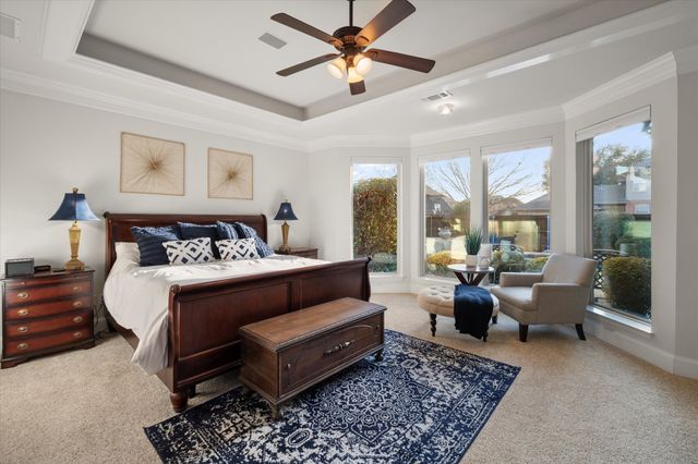 915 Hilton Drive, Mansfield, TX 76063