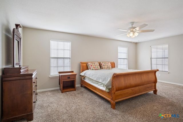 8600 Five Wells Road, Rogers, TX 76569