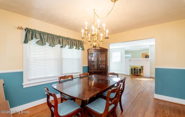 1244 Bourbon Ave, Louisville, KY 40213