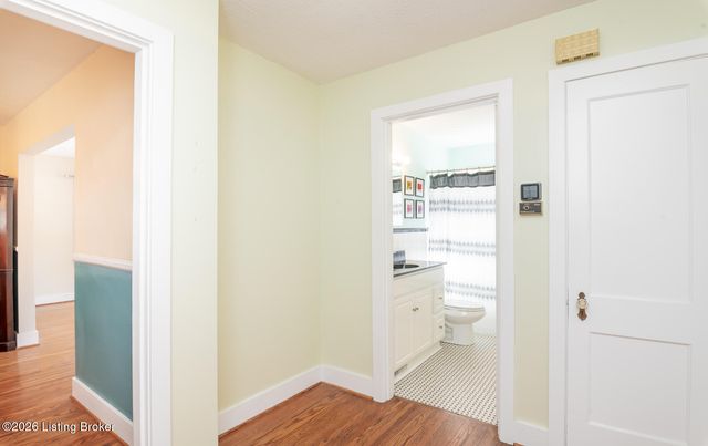 1244 Bourbon Ave, Louisville, KY 40213