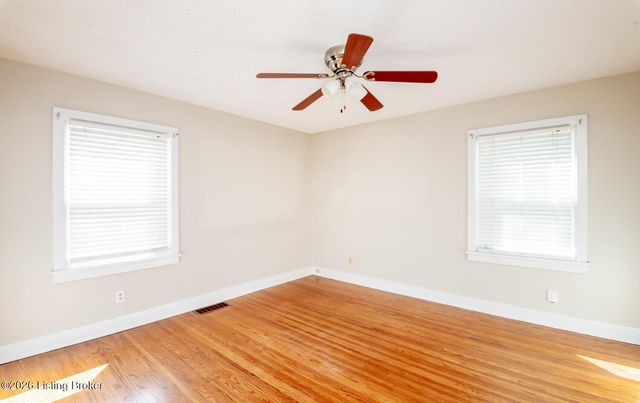 1244 Bourbon Ave, Louisville, KY 40213