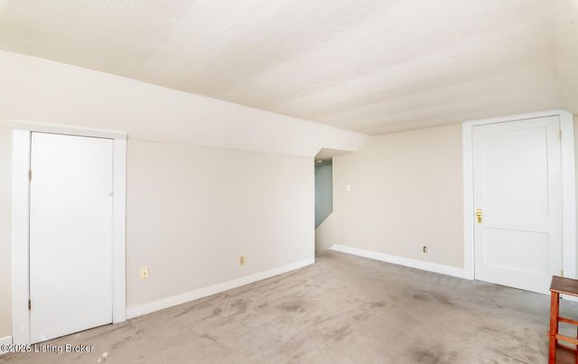1244 Bourbon Ave, Louisville, KY 40213