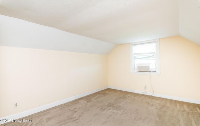 1244 Bourbon Ave, Louisville, KY 40213