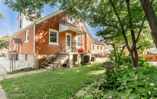 1244 Bourbon Ave, Louisville, KY 40213