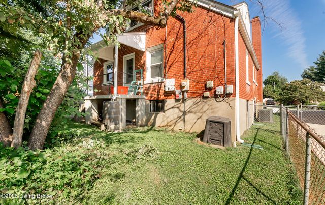 1244 Bourbon Ave, Louisville, KY 40213