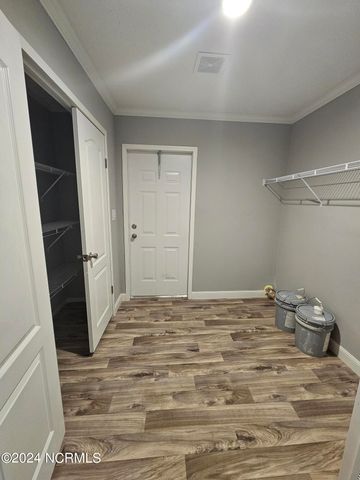 864 Yaupon Drive SW, Calabash, NC 28467