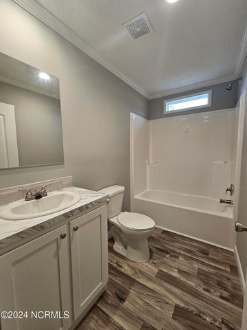 864 Yaupon Drive SW, Calabash, NC 28467