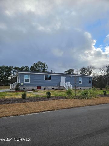 864 Yaupon Drive SW, Calabash, NC 28467
