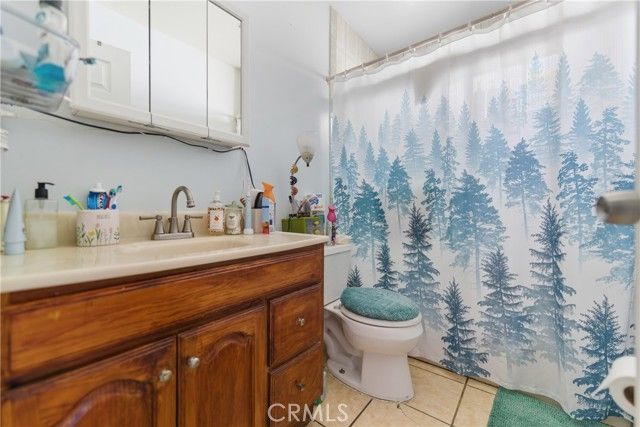 2526 Flower Street, Huntington Park, CA 90255