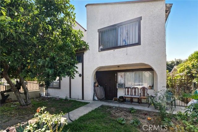 2526 Flower Street, Huntington Park, CA 90255