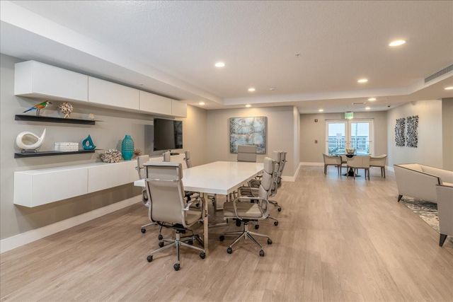 715 Bayshore Drive 506, Fort Lauderdale, FL 33304