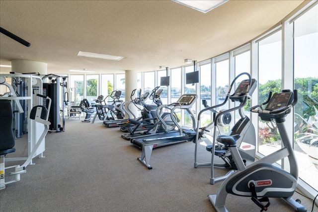 715 Bayshore Drive 506, Fort Lauderdale, FL 33304