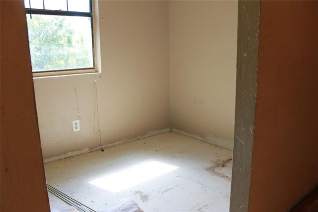 2440 County Road 2970, Blanchard, OK 73572
