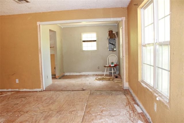 2440 County Road 2970, Blanchard, OK 73572