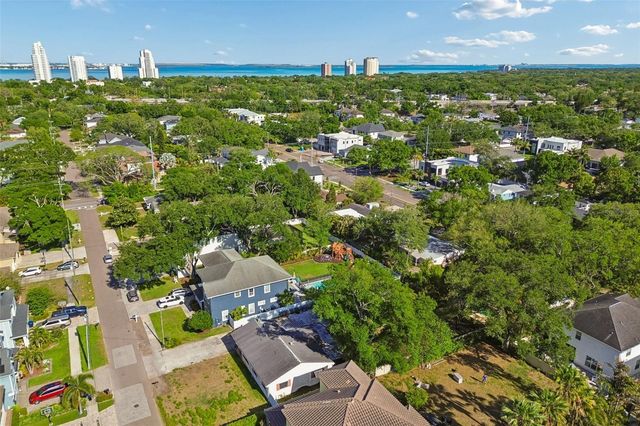 3610 W VASCONIA STREET, Tampa, FL 33629